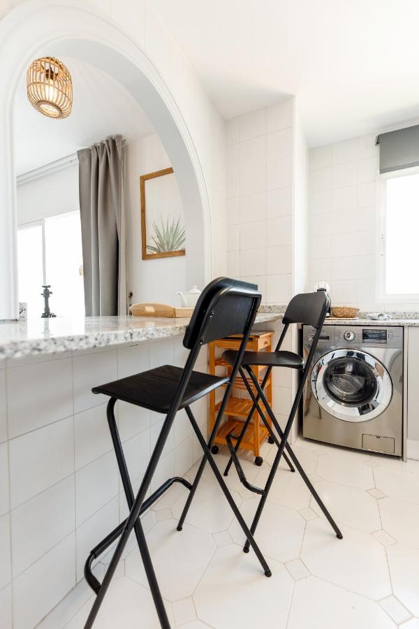 Spacious 2-Bedroom Apartment With Free Parking Sitio de Calahonda 외부 사진