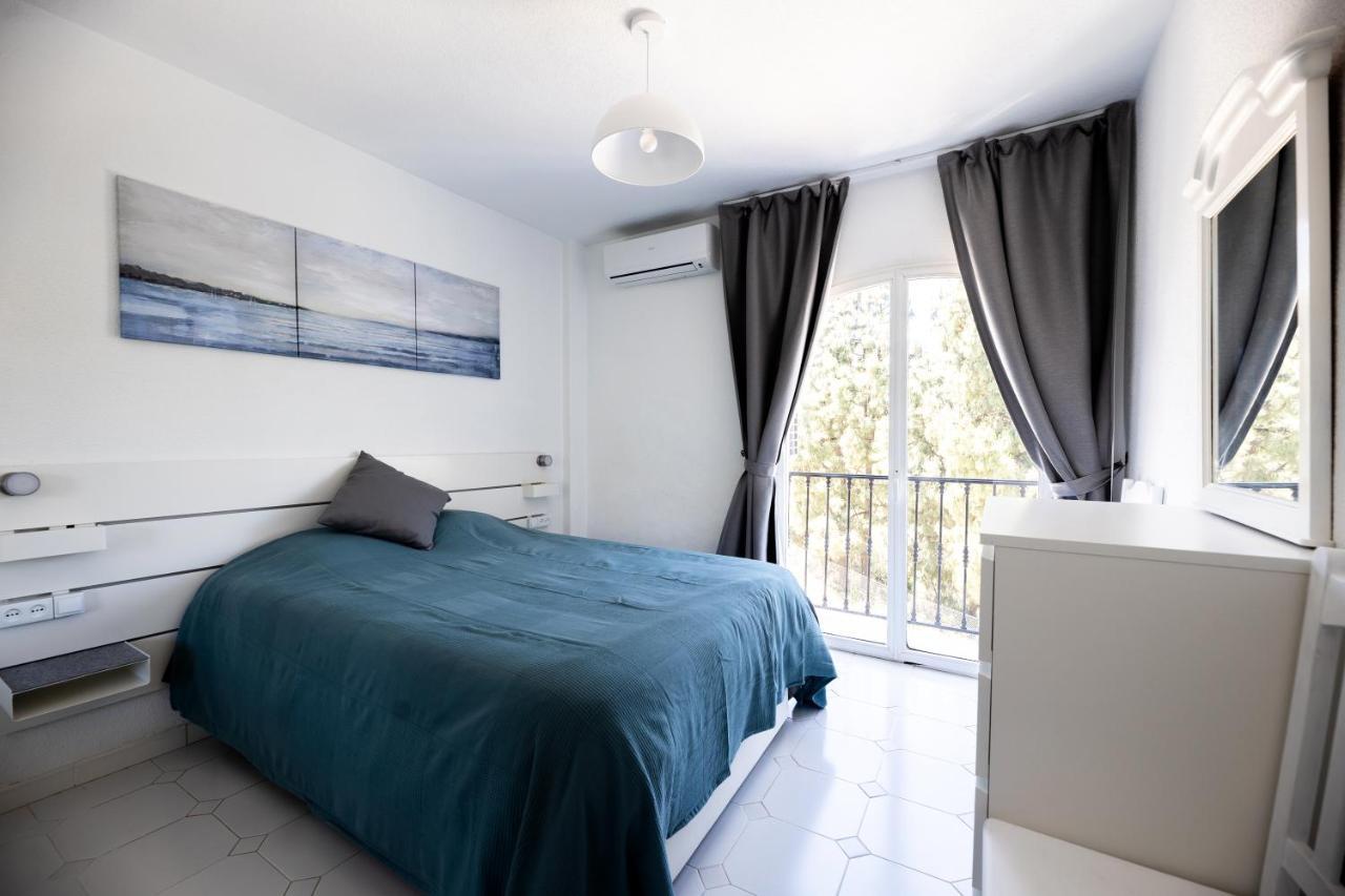Spacious 2-Bedroom Apartment With Free Parking Sitio de Calahonda 외부 사진