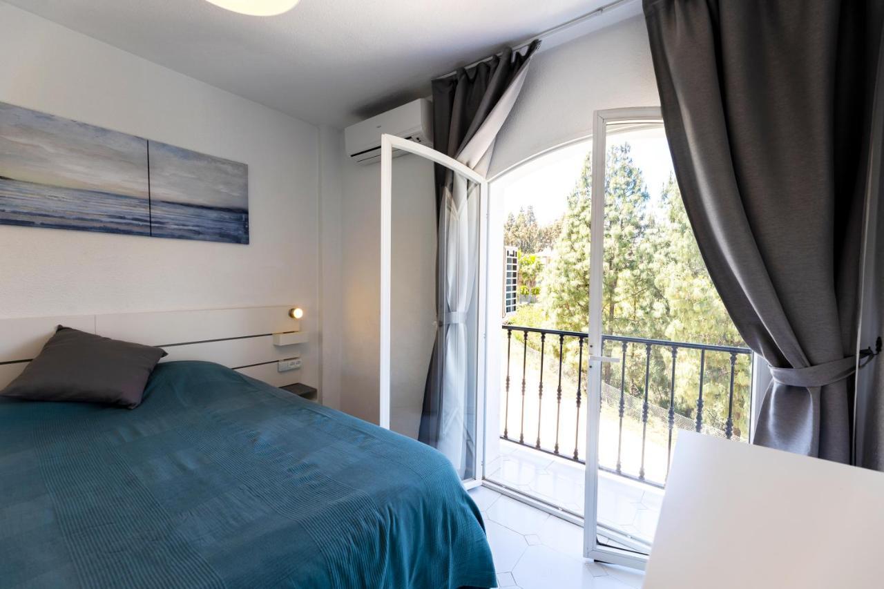 Spacious 2-Bedroom Apartment With Free Parking Sitio de Calahonda 외부 사진