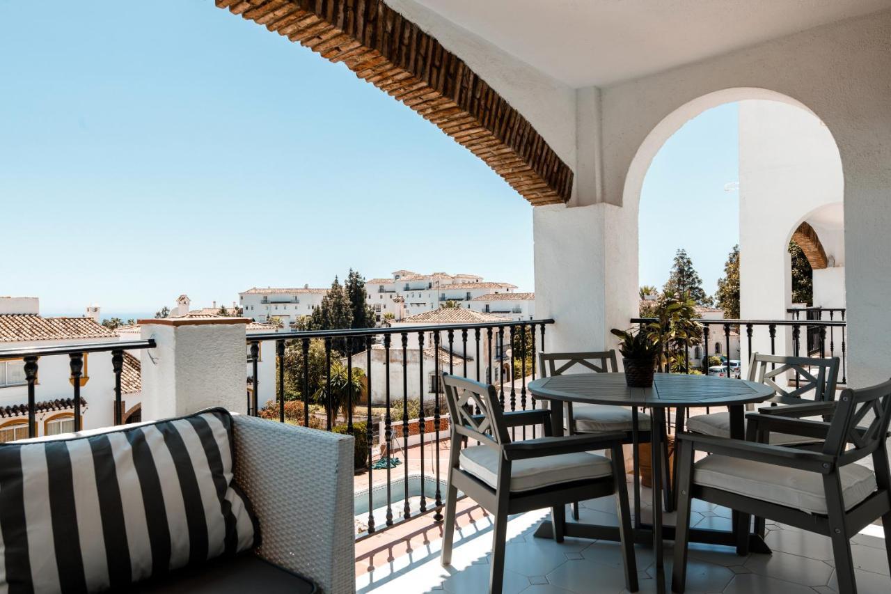 Spacious 2-Bedroom Apartment With Free Parking Sitio de Calahonda 외부 사진