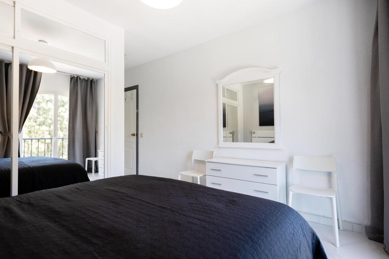 Spacious 2-Bedroom Apartment With Free Parking Sitio de Calahonda 외부 사진