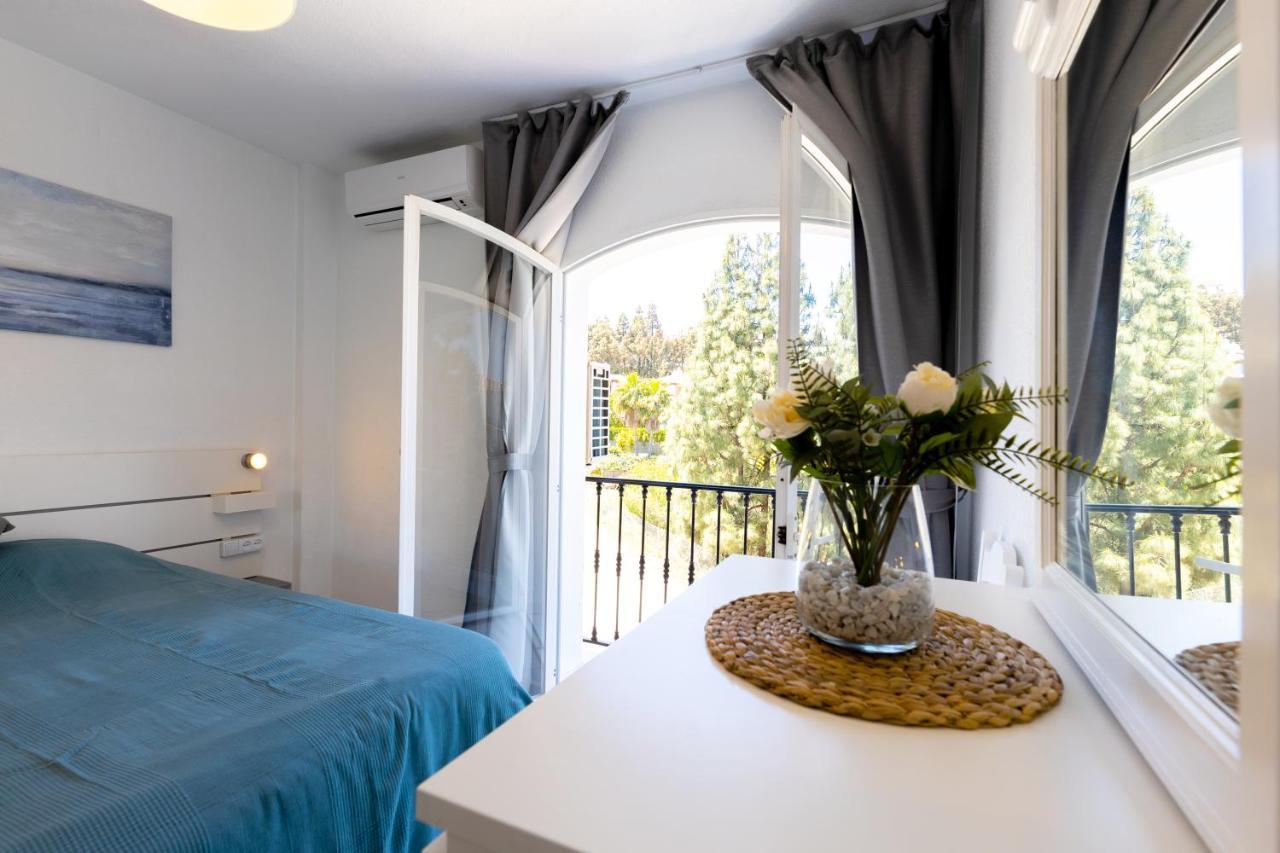 Spacious 2-Bedroom Apartment With Free Parking Sitio de Calahonda 외부 사진